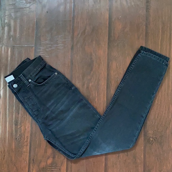 Boyish Denim The Billy High Rise Skinny Straight Jeans in Black (RAW HEM) - Picture 2 of 8